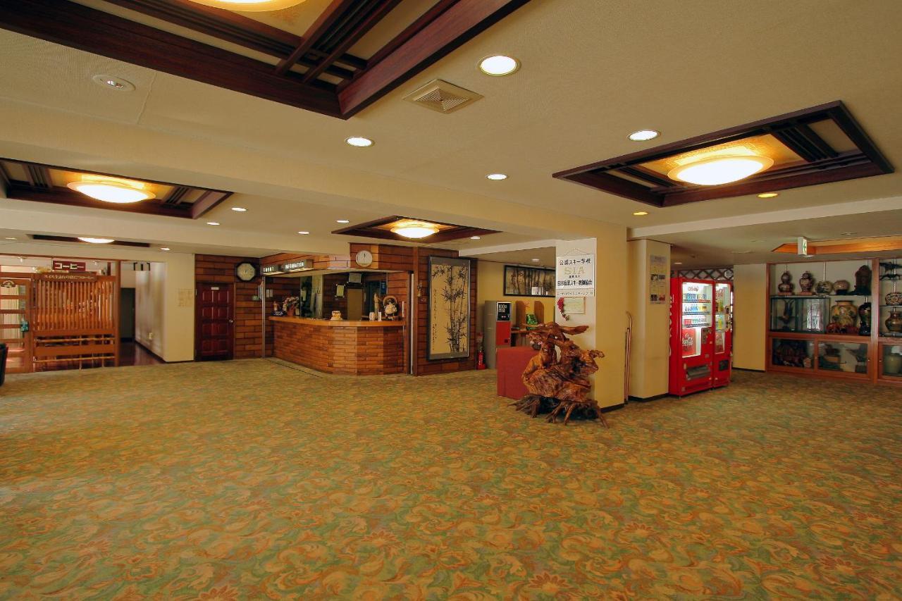 Hotel Araragi Yamanouchi  Exterior foto