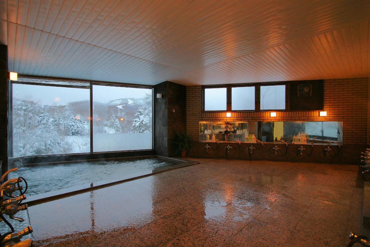 Hotel Araragi Yamanouchi  Exterior foto